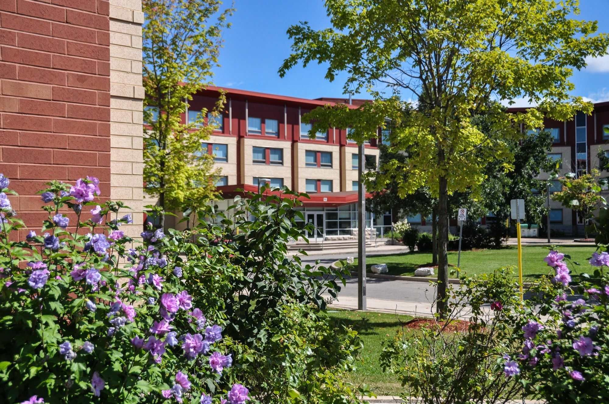 Residence & Conference Centre - Оквілл Екстер'єр фото