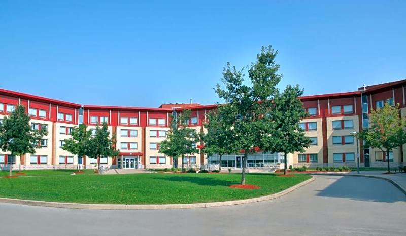 Residence & Conference Centre - Оквілл Екстер'єр фото